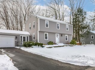 3 Hemlock Hill Rd, Cape Elizabeth, ME 04107