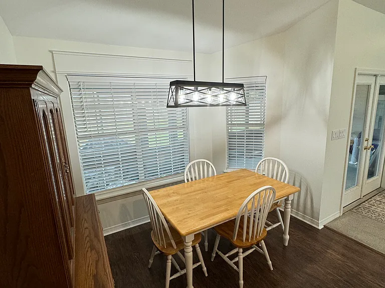 5024 Chandelle Dr — Photo 19