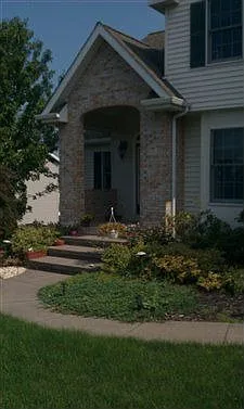 5201 Westbury Farms Dr photo 1