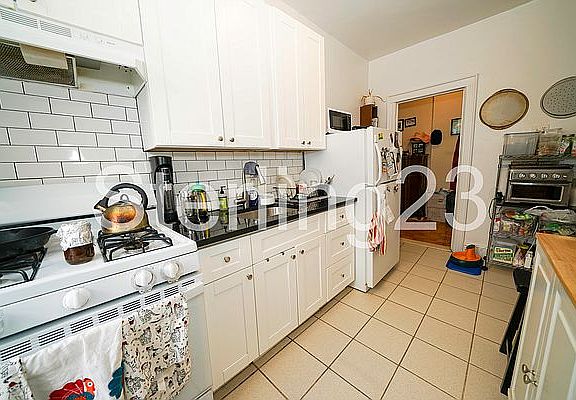 4th image of 23-57 26th St #2
