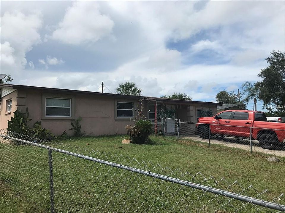 2nd image of 36 Circle Dr