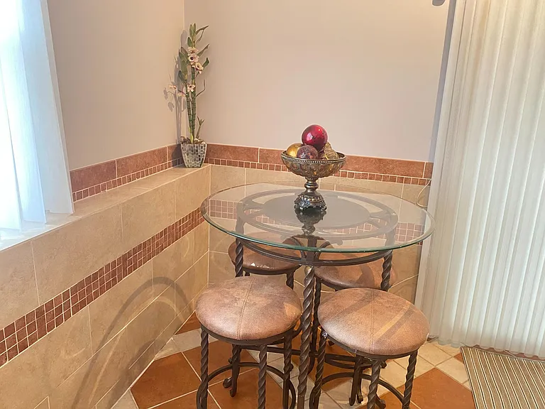 247 Montclair Ave — Photo 9