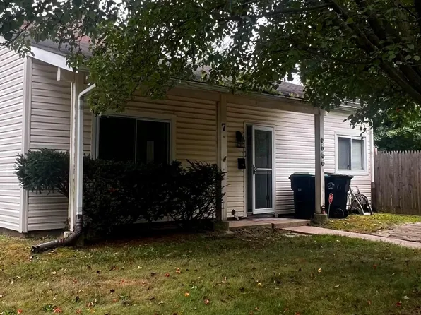 7 Marseille Pl, Sicklerville, NJ 08081