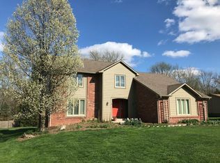 13887 Oakridge Rd, Carmel, IN 46032