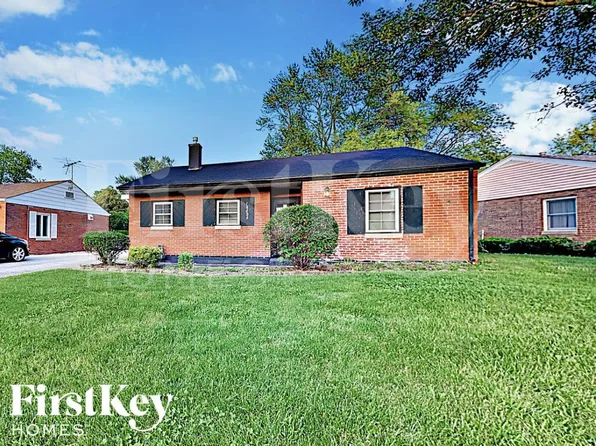 18609 Palmer Cir, Homewood, IL 60430
