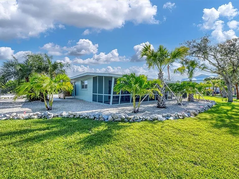 550 Gaspar Dr — Photo 37