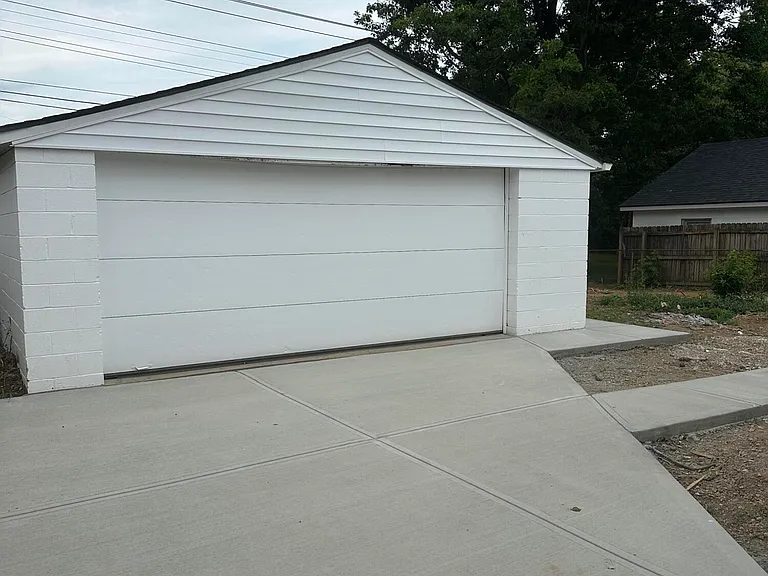 686 Eden Rd — Photo 15