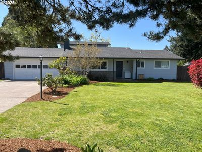 1060 Dondea St, Springfield, OR, 97478