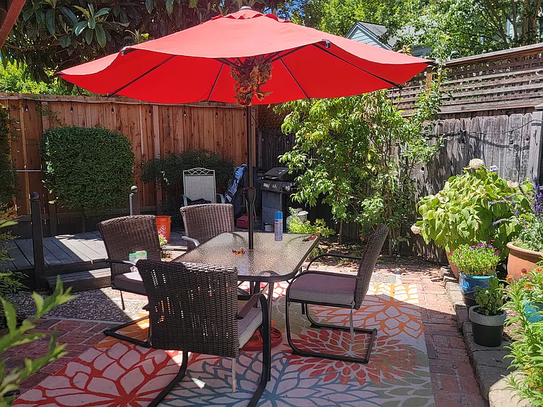 345 Las Casitas Ct — Photo 6