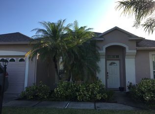 3990 Caparosa Cir, Melbourne, FL 32940