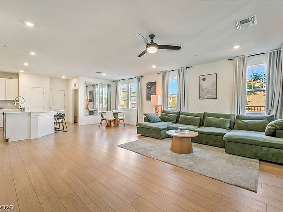 5th image of 3741 Trancoso Ave
