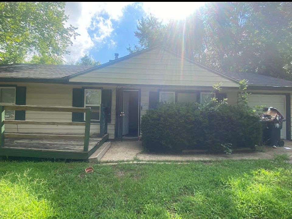 2nd image of 11215 Donnelly Ave