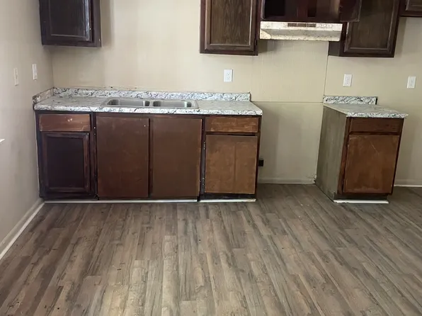 3364 Medgar Evers Blvd, Jackson, MS