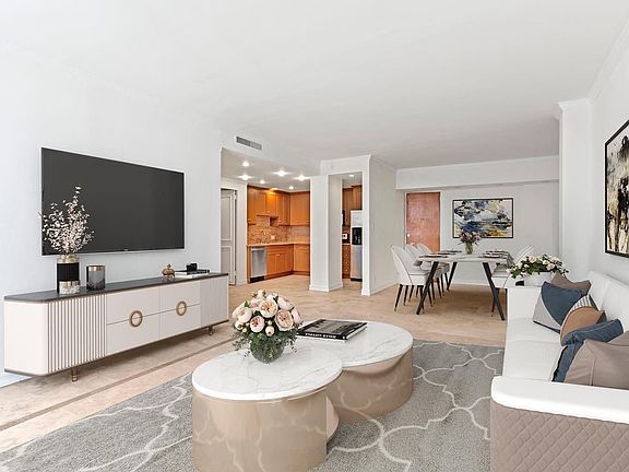 3rd image of 10433 Wilshire Blvd APT 505