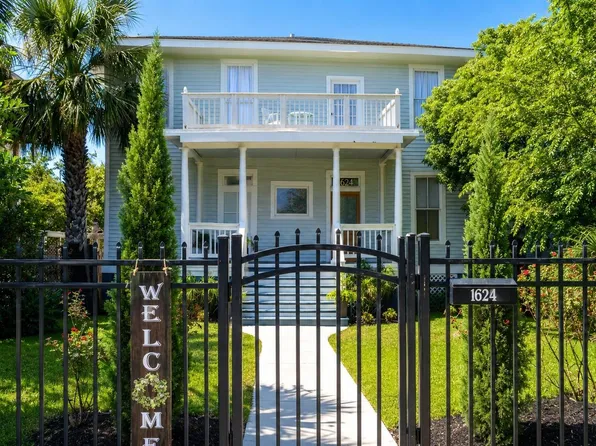 1624 Avenue K, Galveston, TX 77550