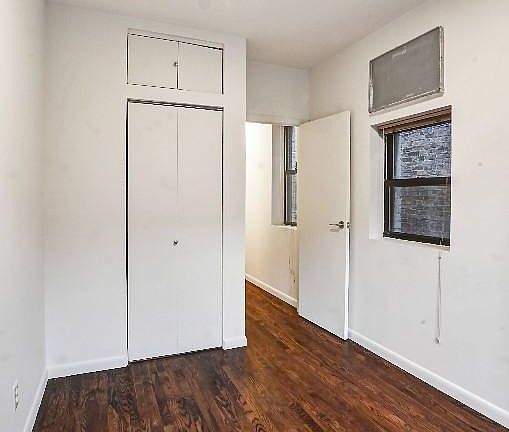 3rd image of 216 E 85th St APT 3C