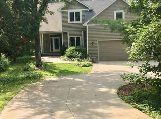 18636 Pheasant Ridge Rd, Prior Lake, MN 55372
