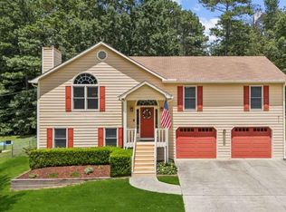 1395 La Maison Dr, Lawrenceville, GA 30043