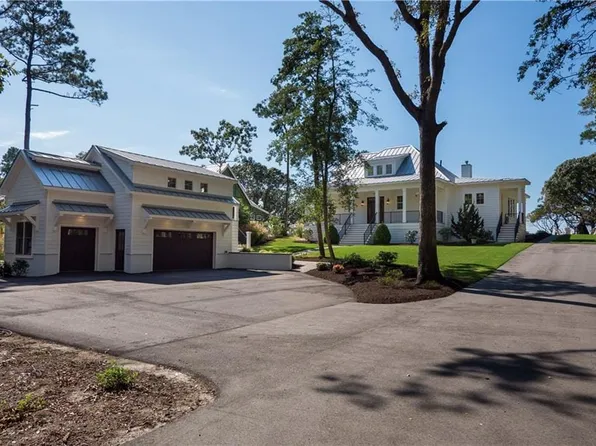 29026 Arlington Rd, Cape Charles, VA 23310