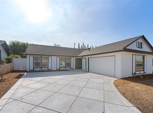 23832 La Rosa Dr, Lake Forest, CA 92630