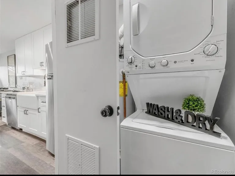 1820 Newland Ct #100 — Photo 9