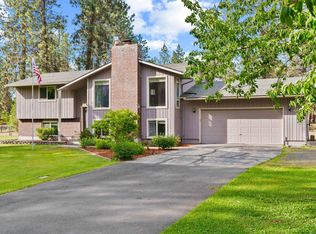 13720 W Sunnyvale Dr, Nine Mile Falls, WA 99026