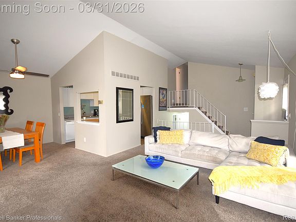 5th image of 1141 Pine Ridge Ct