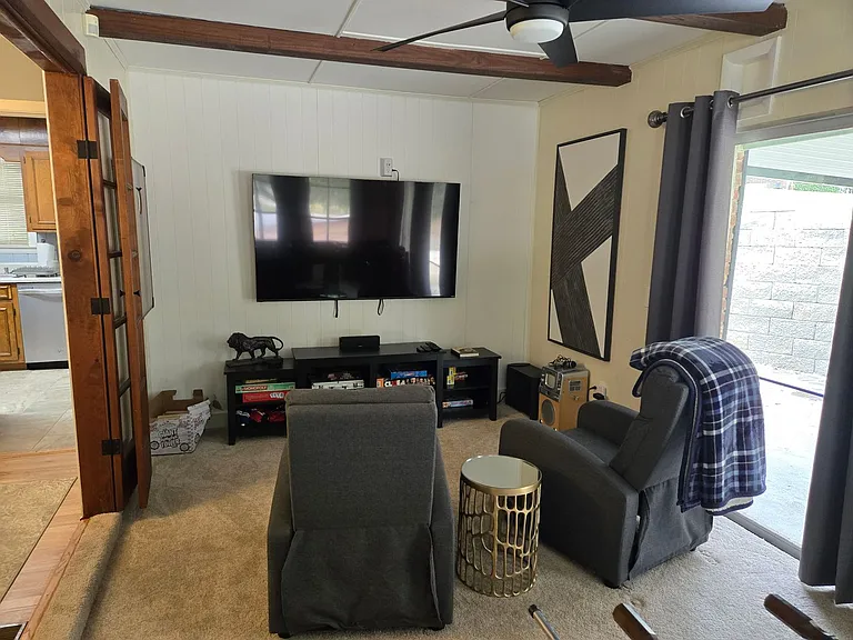 613 Westbury Dr — Photo 18