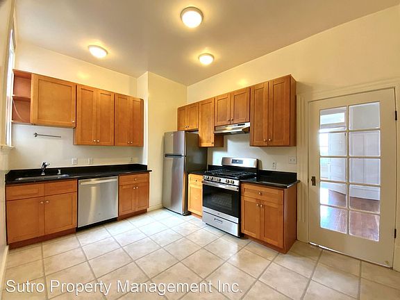2nd image of 1442 Waller St