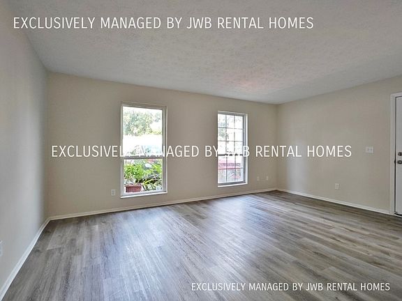3rd image of 7201 Arlington Expy APT 42