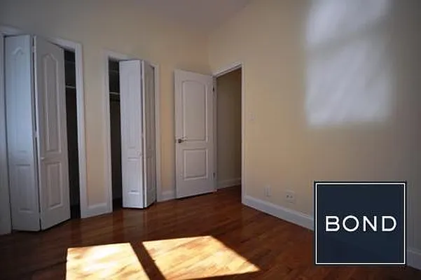 Rented by Bond New York | media 5