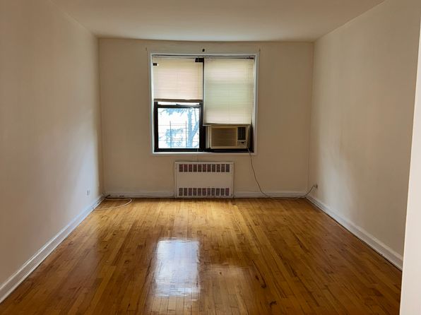 88-10 34th Ave APT 2M