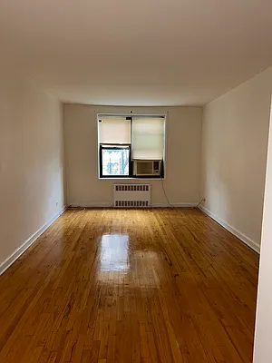 88-10 34th Avenue #2M