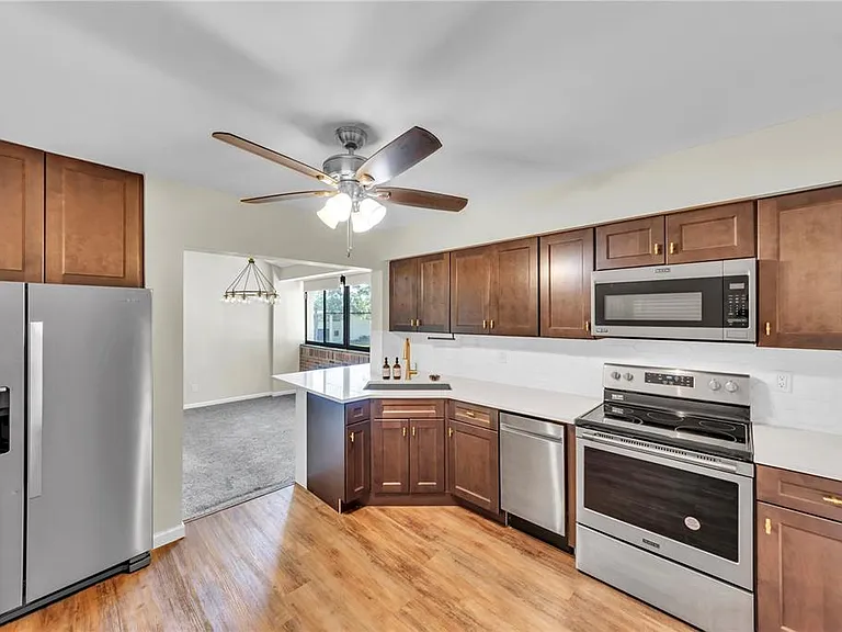4114 Pinelake Ln #202 — Photo 8