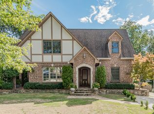 1717 Mayfair Dr, Homewood, AL 35209