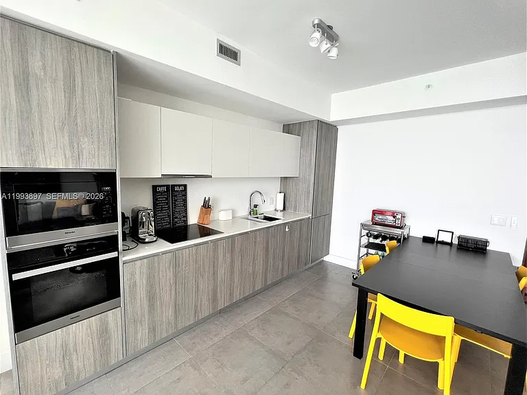 2900 NE 7th Ave #2204 — Photo 4