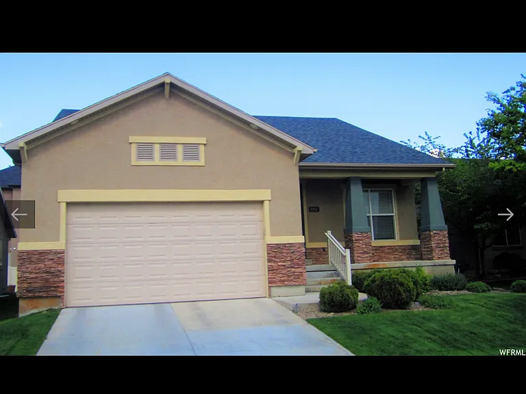N Augusta Dr — Photo 1