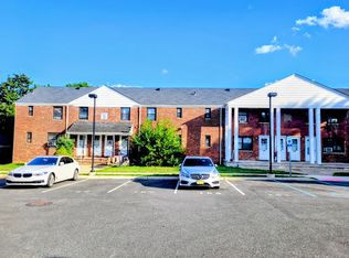 58 Hampton Ct #A, Maywood, NJ 07607