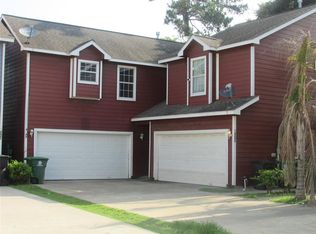 6843 Larkstone St, Houston, TX 77028