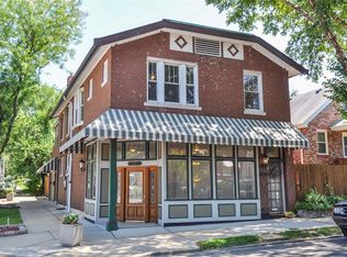 525-527 Holly Hills Ave, Saint Louis, MO 63111