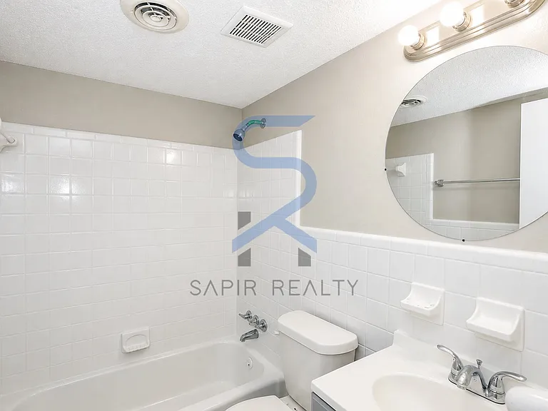 2065 Alison Ct SW #2 — Photo 13