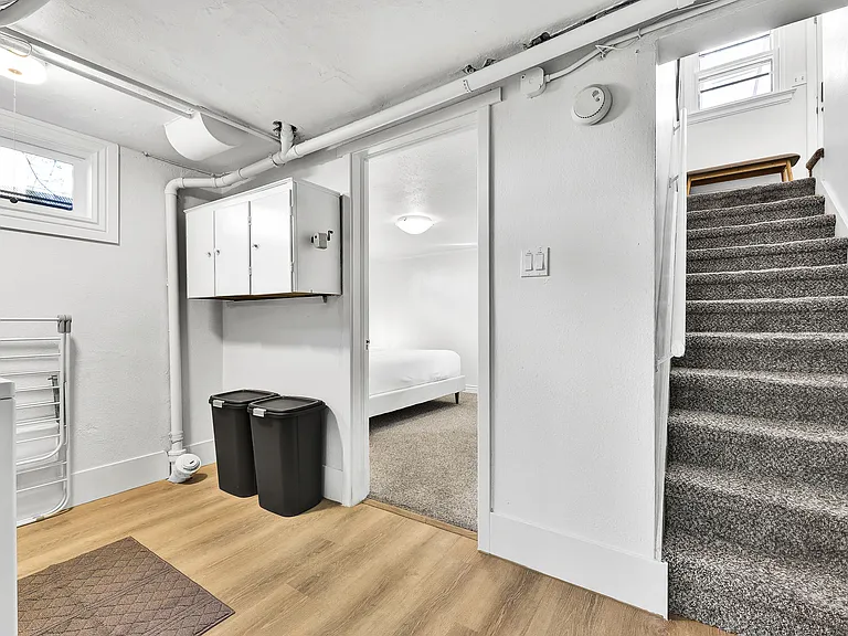 2306 W Madison Ave — Photo 31