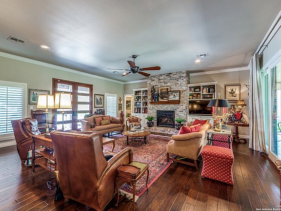 4th image of this home