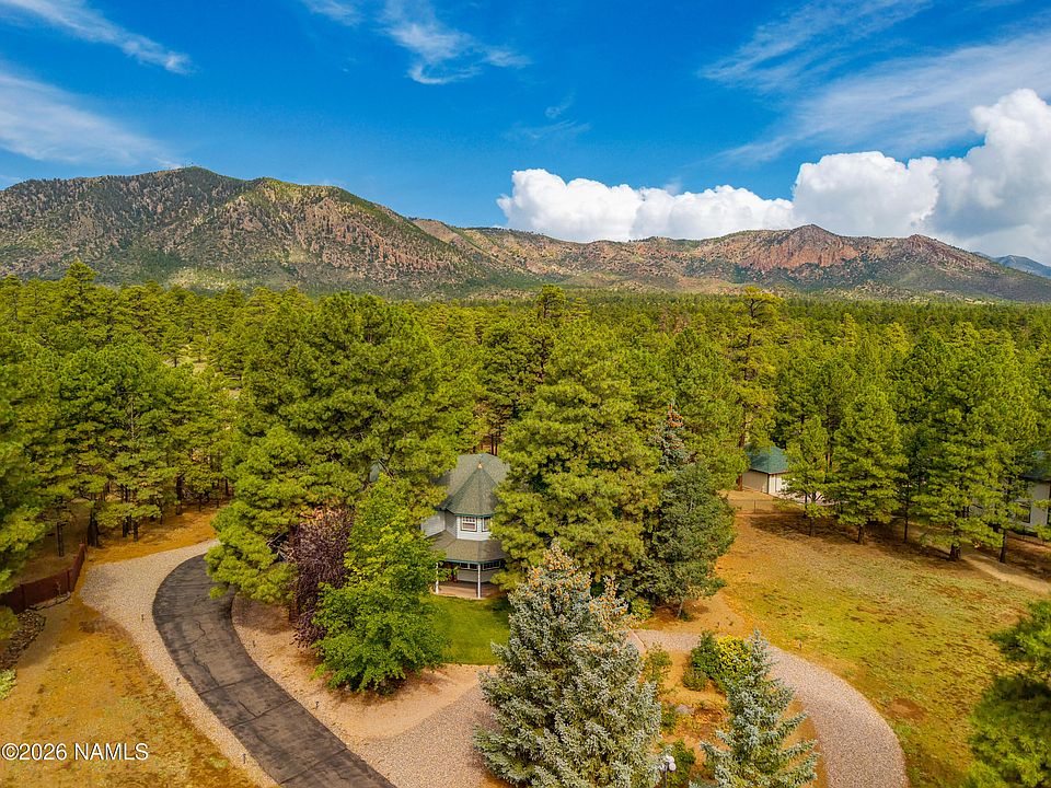 1st image of 7080 Oakwood Pines Dr