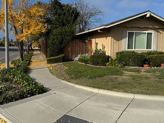 4th image of 6097 Santa Ysabel Way