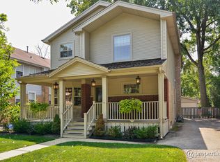 500 Sumac Rd, Highland Park, IL 60035