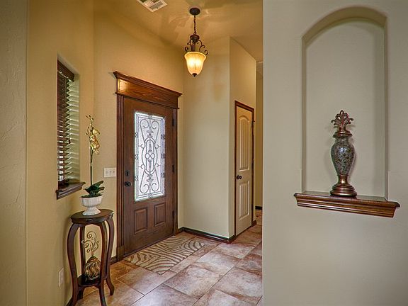 4th image of 3608 Wayfield Ave