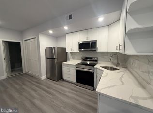 800 Callowhill St UNIT 8-2, Philadelphia, PA 19123