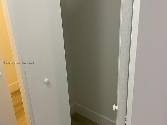 3rd image of 608 NE 2nd St APT 133