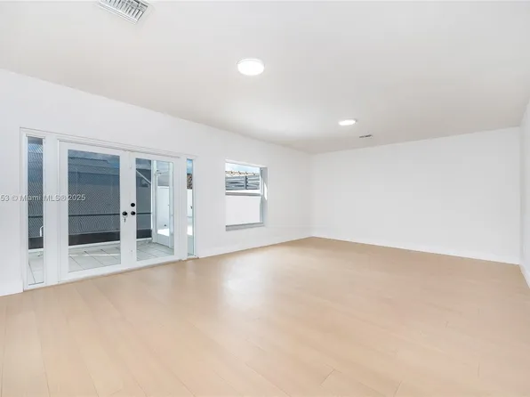 14778 SW 81st St, Miami, FL 33193